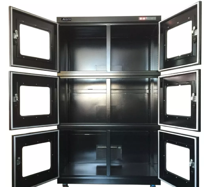 humidity sensitive comonents 1